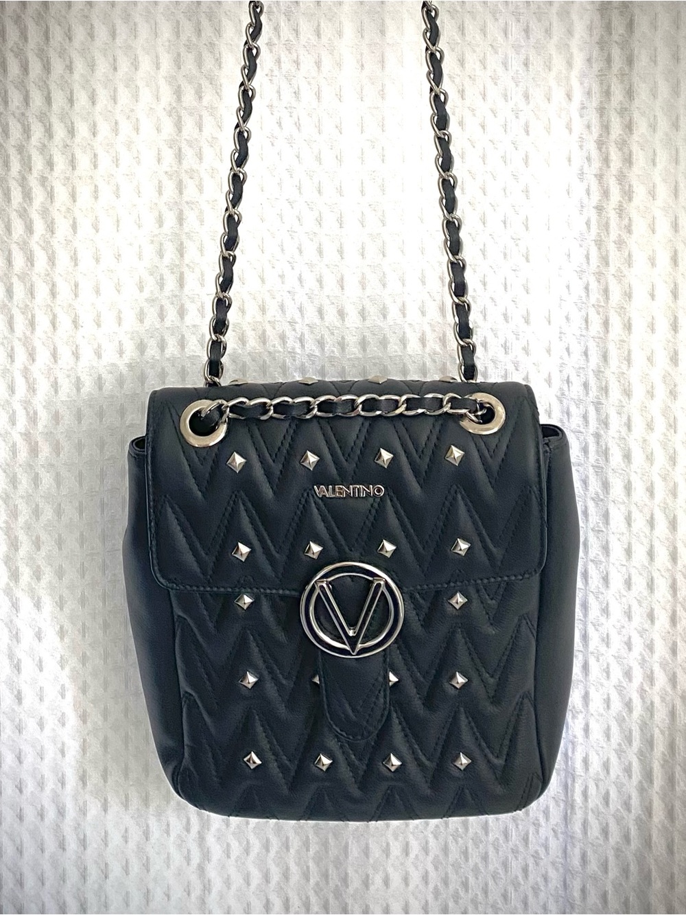 NWOT Valentino Black Quilted Studded Shoulder/Crossbody Bag